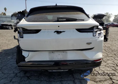 2021 Ford Mustang Mach-E California Route 1 из США, поврежденный, VIN 3FMTK2R72MMA35429